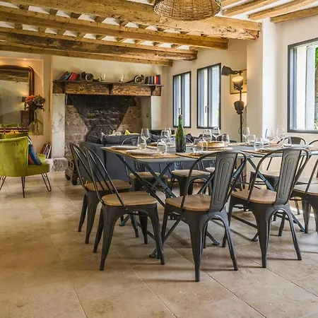 Vakantiehuis Superbe Propriete Bord De - Le Clos Ricarda
